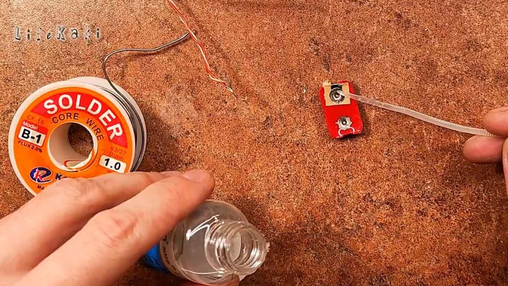 DIY Power Hack - Step 2: Soldering the Wires
