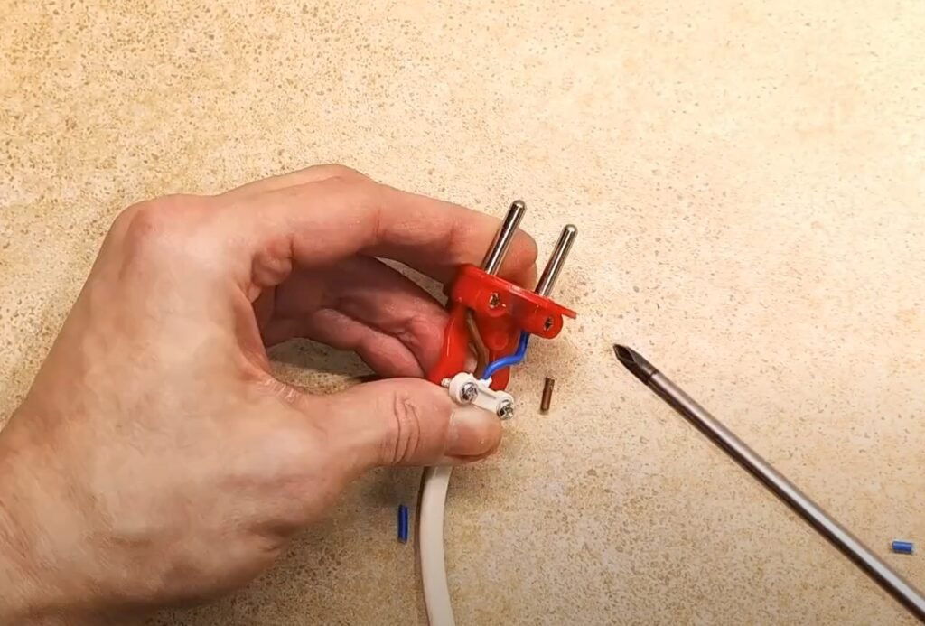 Turn an Old Vase into a Designer Light: DIY Magical Crystal Lamp. Step 3: Wiring