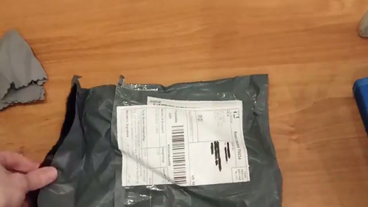 Розпакування лампи G23