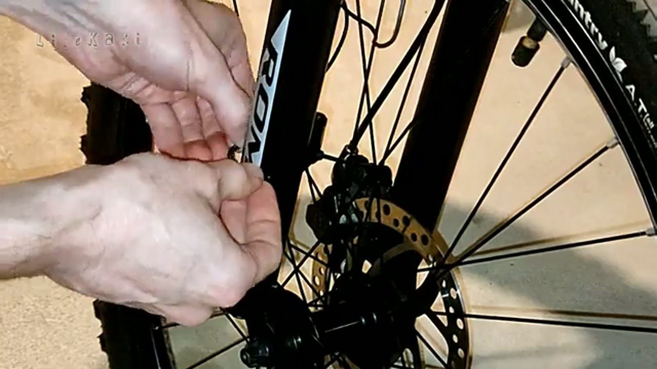 Attaching bike sensor with zip tie