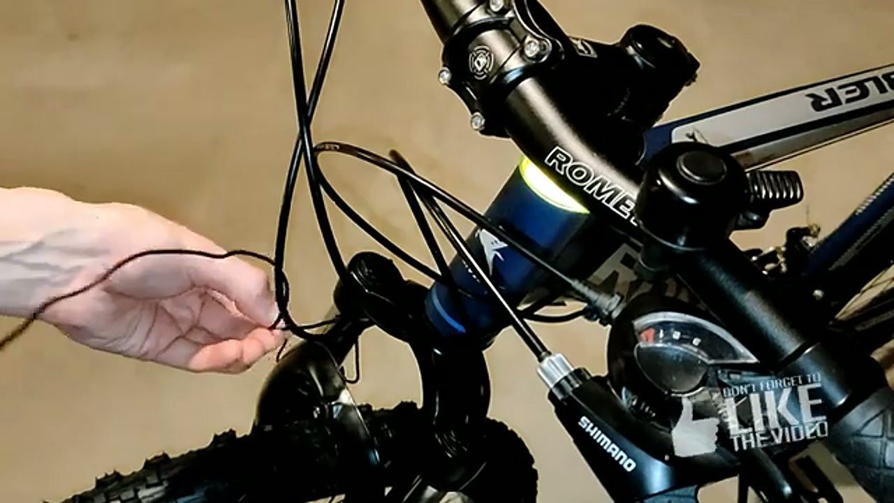 Routing bike computer cable along fork