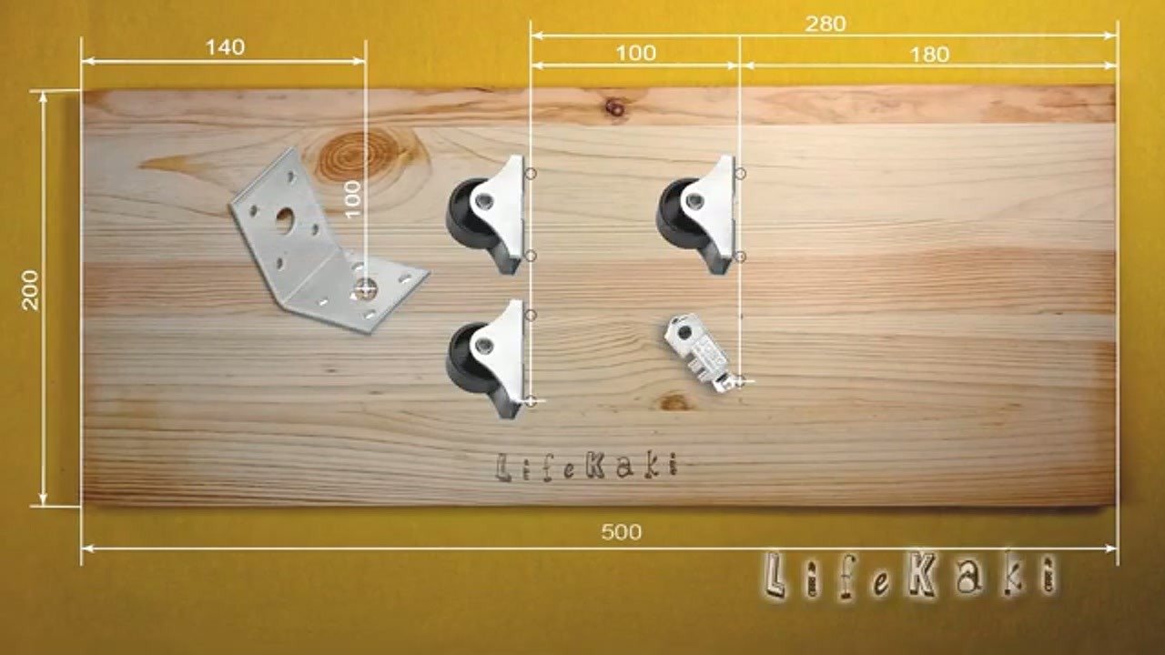 Marking dimensions on a wooden base for the bottle cutter