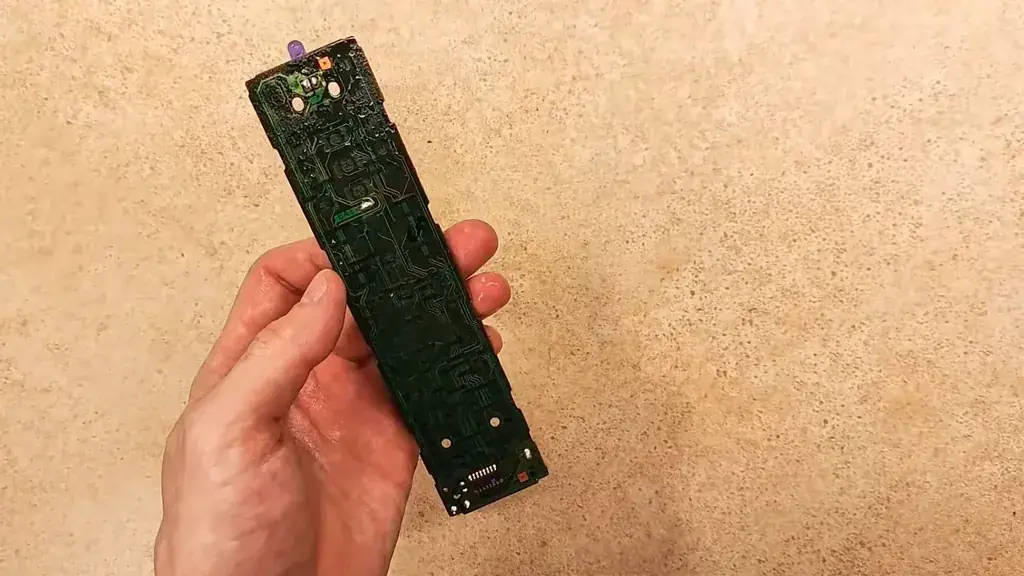 Cleaning circuit board traces with alcohol