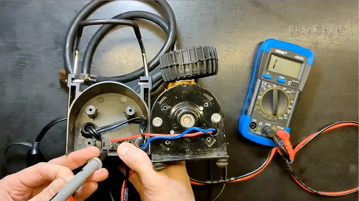 Visual inspection of 12V wiring harness and switch