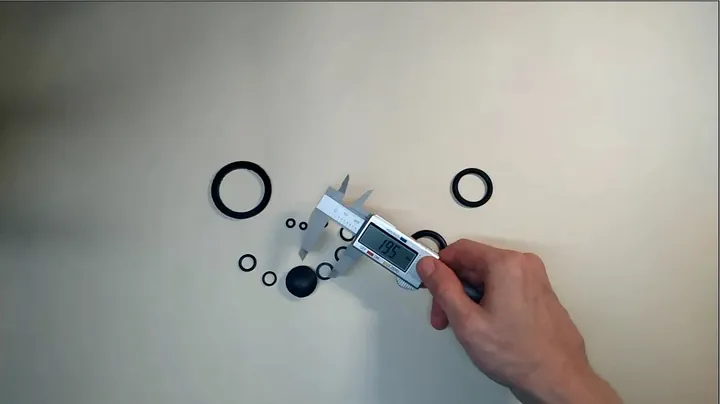 Measuring final O-rings and unscrewing sprayer pump collar
